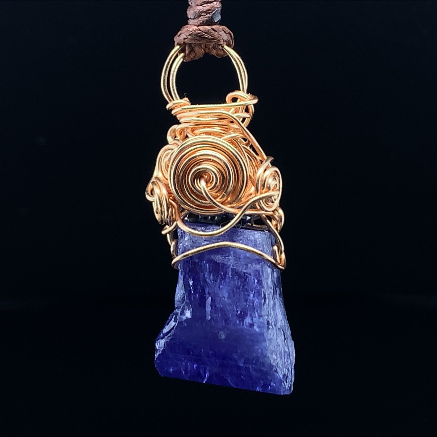 映 坦桑石繞線吊墜 37mm Tanzanite - TZ09170